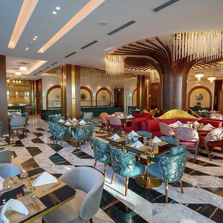Velero Hotel Lusail Exterior photo